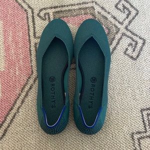 Rothy’s green shoes